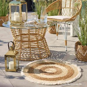 RATTAN TISCH MIT GLASPLATTE