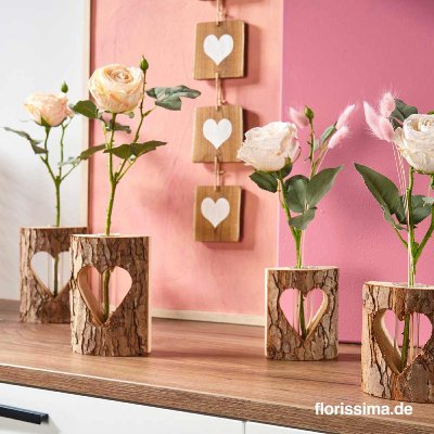 HOLZ VASE MIT HERZ GLAS